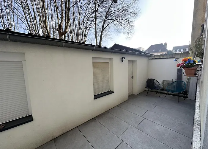 # Le 11 # Joli F2 Renove, Centre