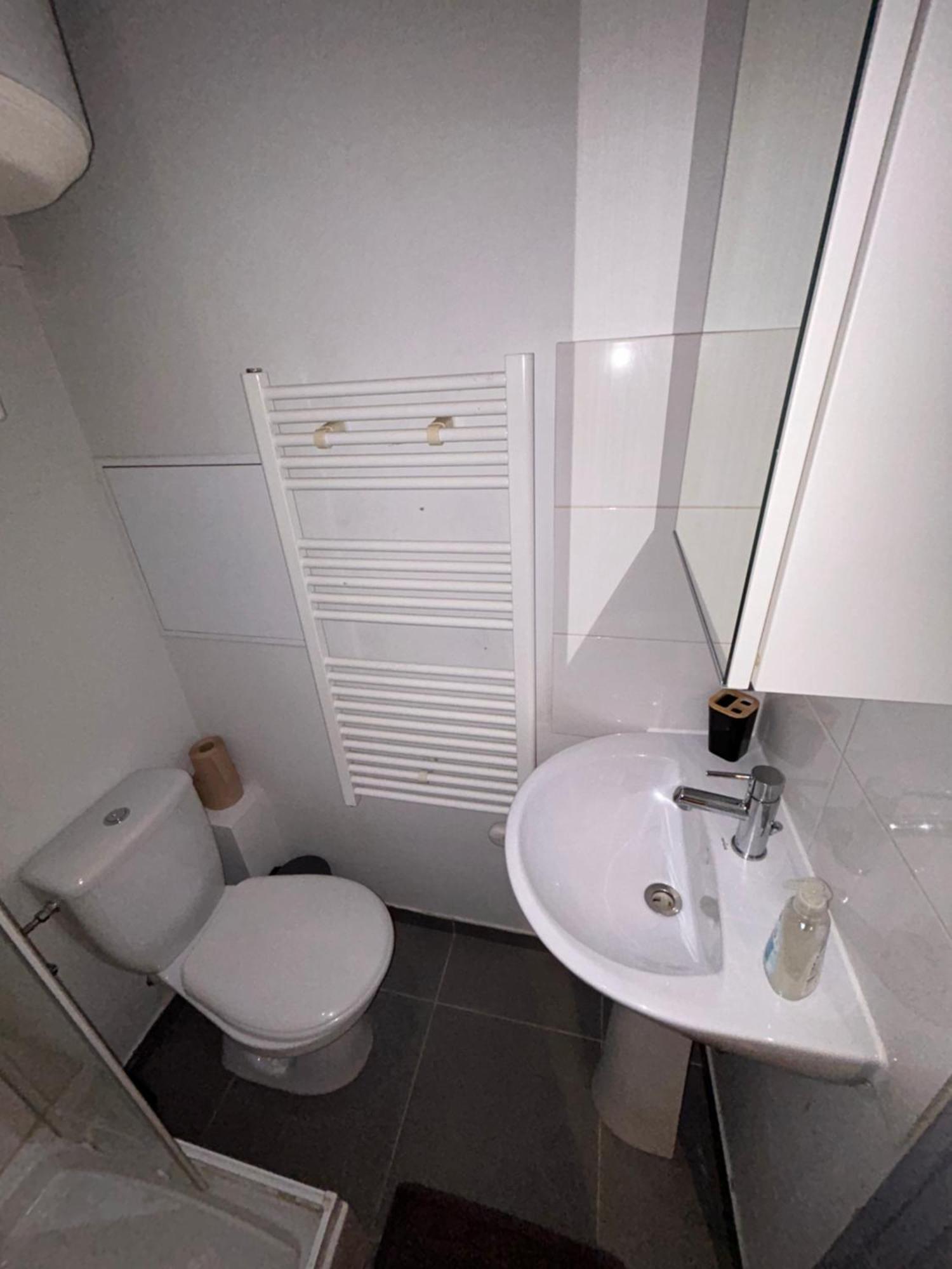 Apartamento # Le 11 # Joli F2 Renove, Centre *